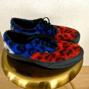 Men’s Size 11 Sherpa Vans